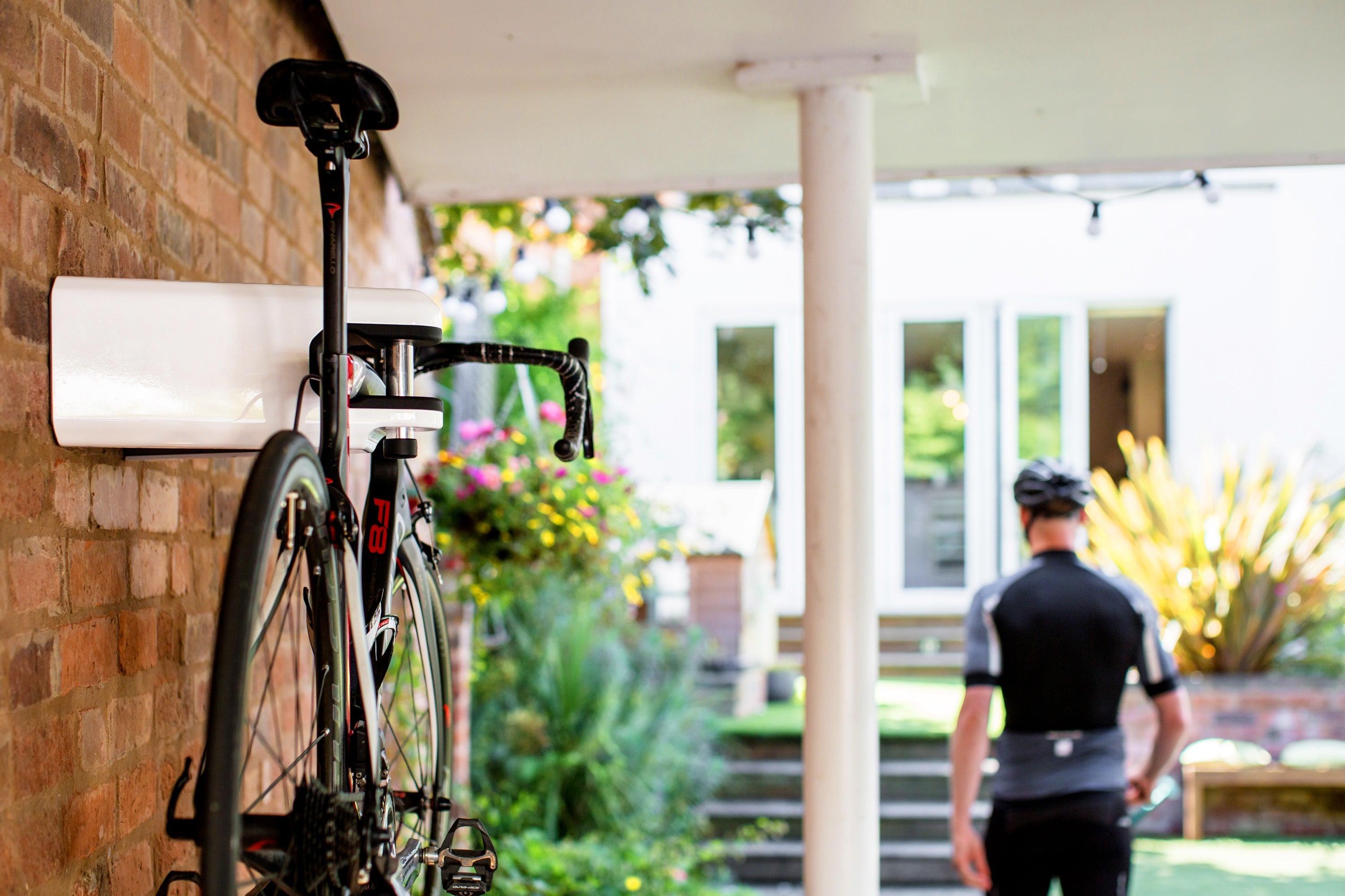 AIRLOK Wall Mount Bike Hanger: Bike Storage Meets Wall Art