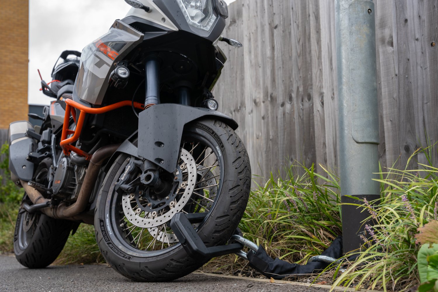 MEGA CHAIN with DX1000 motorbike lock