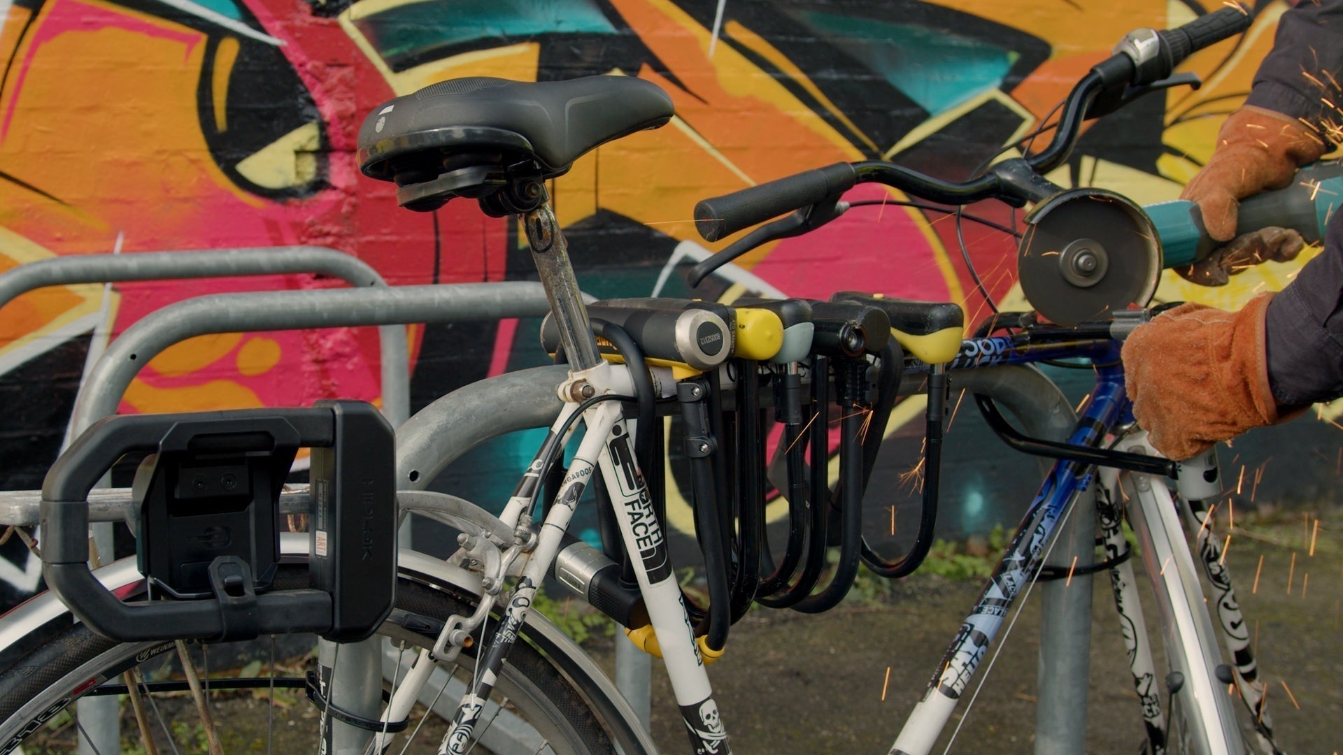 Hiplok D1000 Angle Grinder Test Review: 10 locks vs D1000