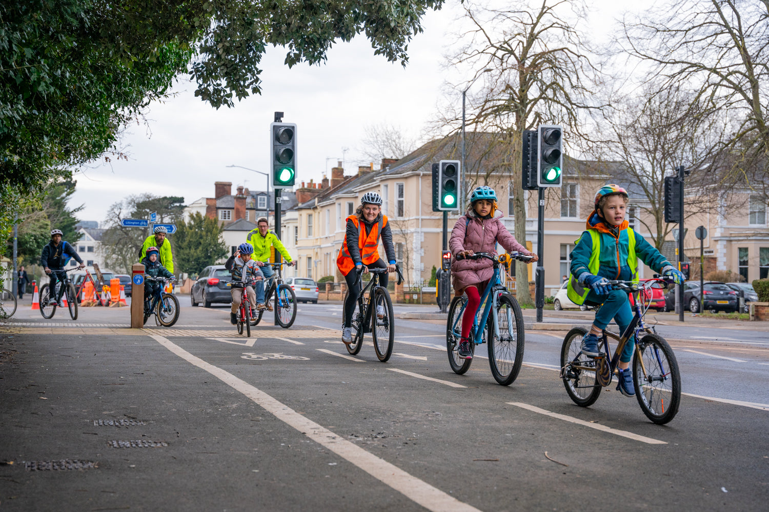 Let's get on a Bike Bus