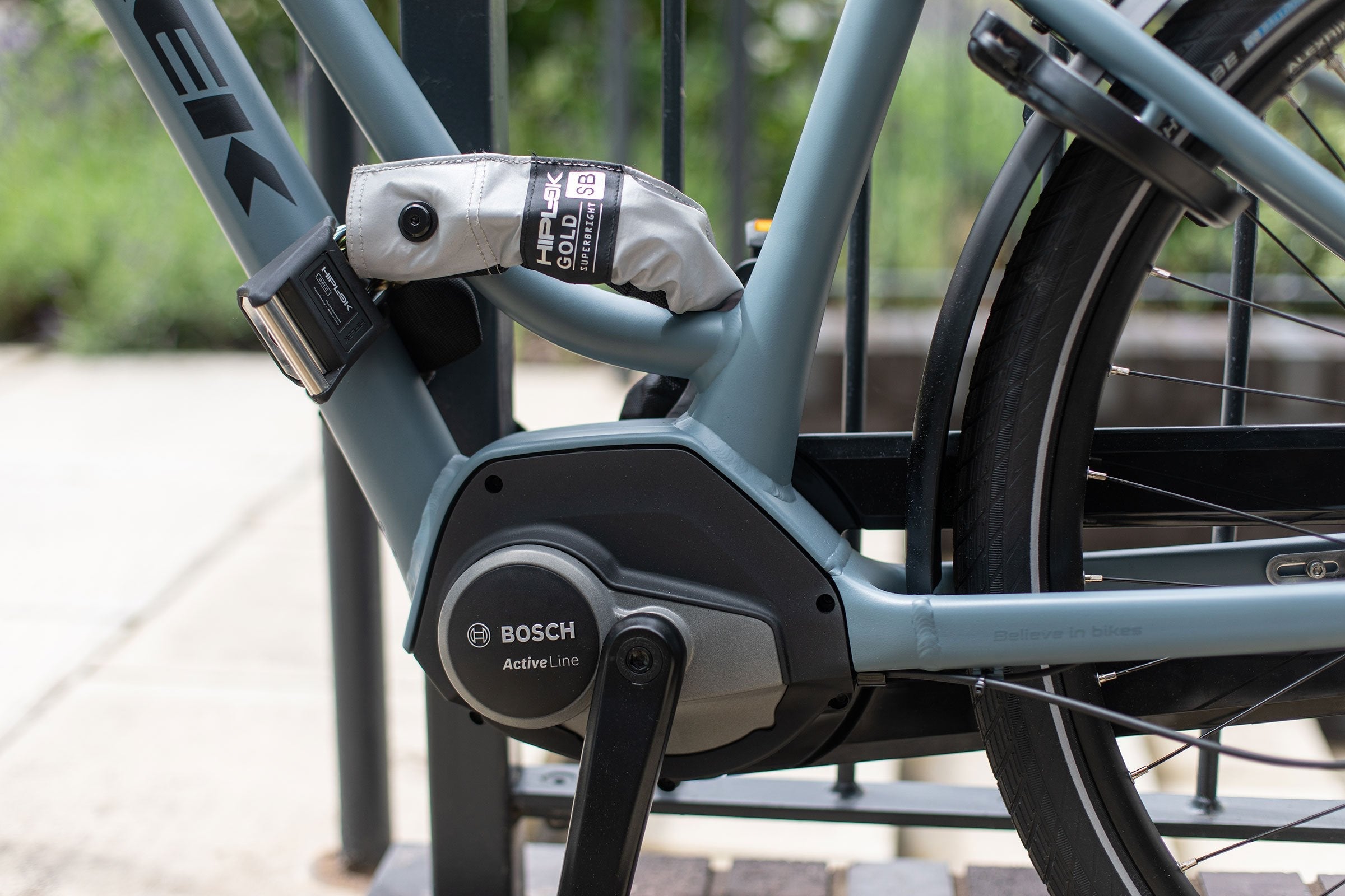 How to Lock Electric Bikes