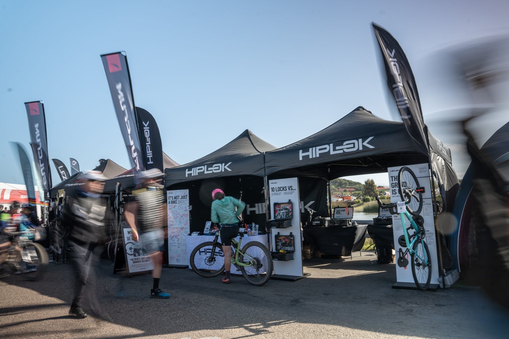 Hiplok brings new SWTICH 105 and URBAN D to Life Time Sea Otter Classic