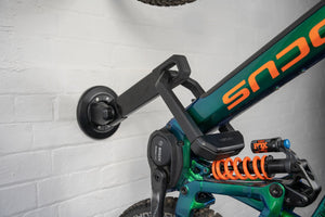 Focus-EMTB-Locked-Vert-Close